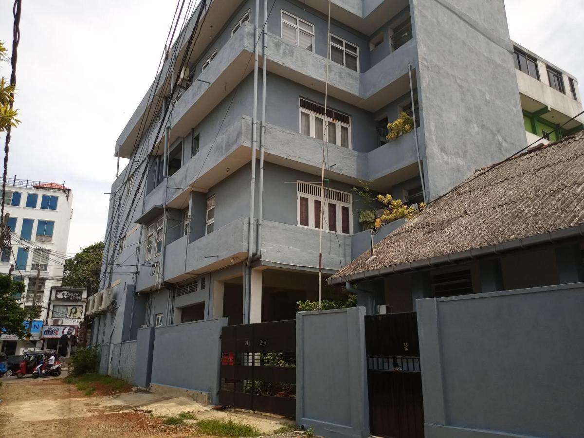 Ocean Pebbles Διαμέρισμα Dehiwala-Mount Lavinia Εξωτερικό φωτογραφία