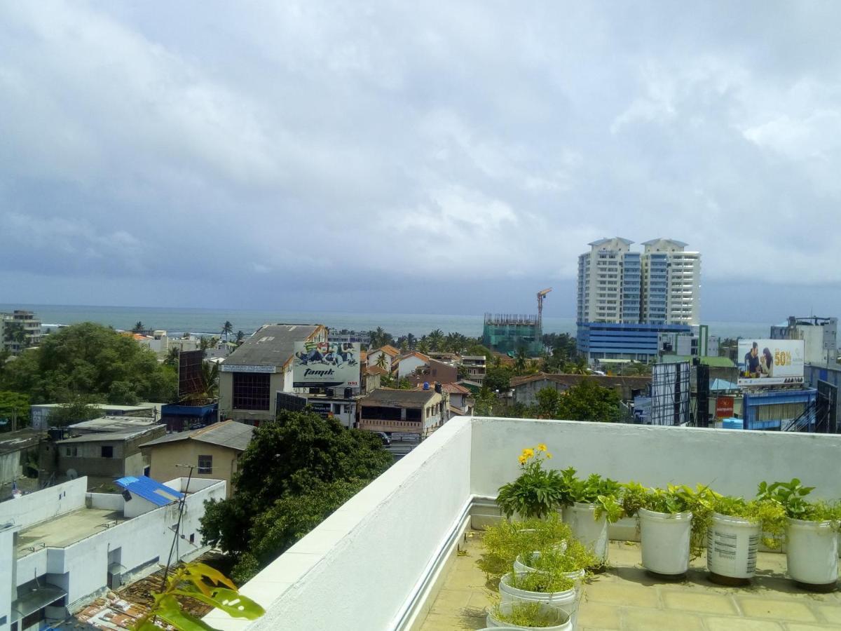 Ocean Pebbles Διαμέρισμα Dehiwala-Mount Lavinia Εξωτερικό φωτογραφία